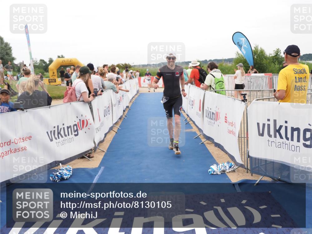 22.06.2025 - Viking Triathlon MichiJ http://msf.ph/oto/8130105 22.06.2025 15:30:06 Ziel 433 meine-sportfotos.de