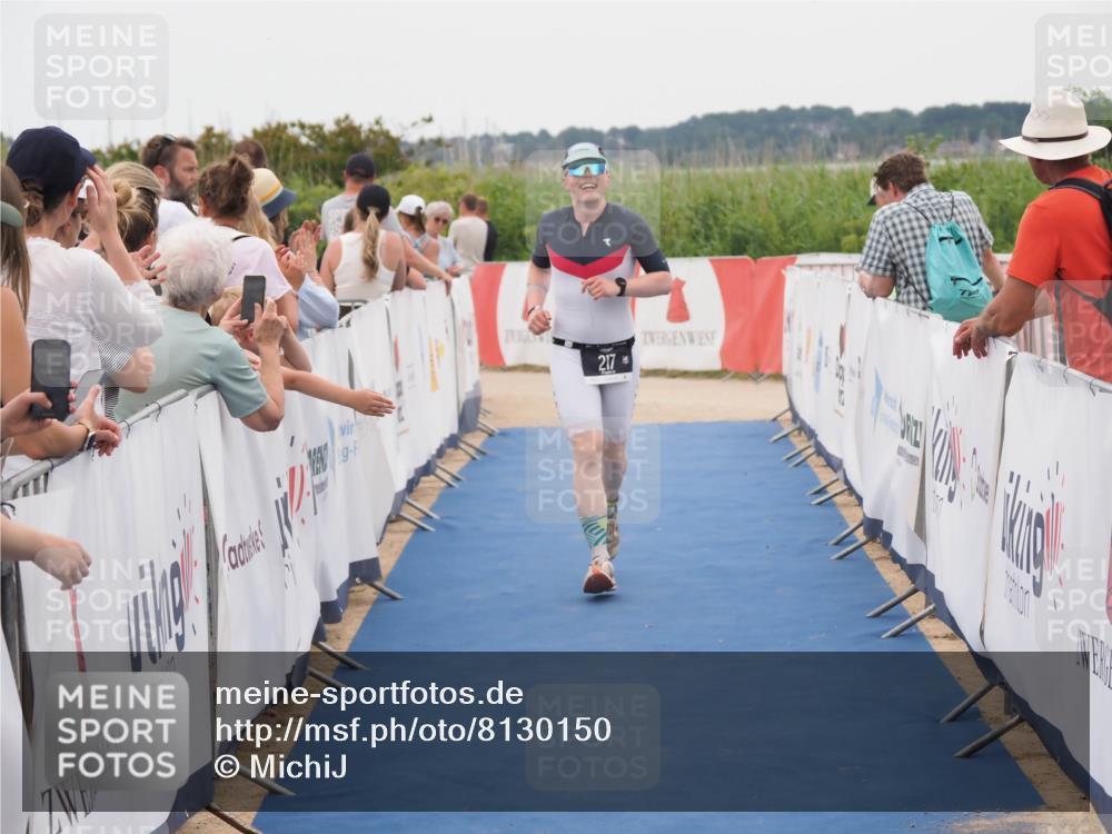 22.06.2025 - Viking Triathlon MichiJ http://msf.ph/oto/8130150 22.06.2025 15:30:10 Ziel 217, 433 meine-sportfotos.de