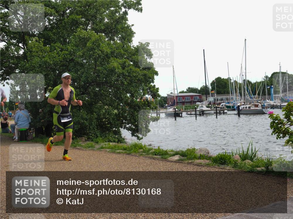 22.06.2025 - Viking Triathlon KatJ http://msf.ph/oto/8130168 22.06.2025 14:00:52 Laufen 99, 281 meine-sportfotos.de
