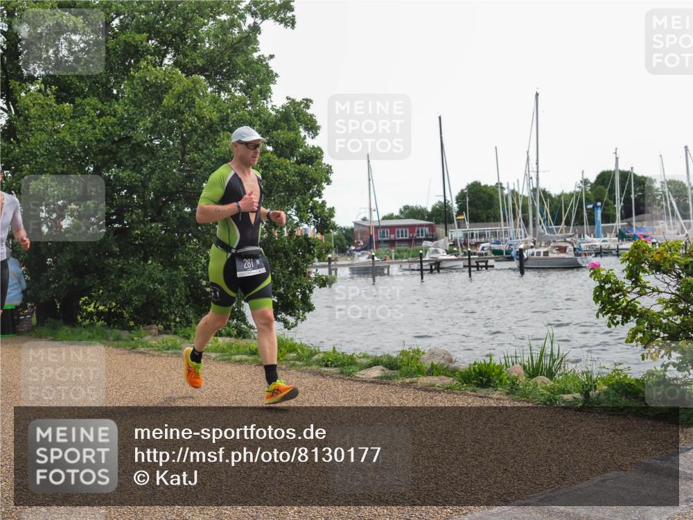 22.06.2025 - Viking Triathlon KatJ http://msf.ph/oto/8130177 22.06.2025 14:00:52 Laufen 99, 281 meine-sportfotos.de