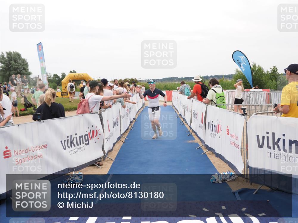 22.06.2025 - Viking Triathlon MichiJ http://msf.ph/oto/8130180 22.06.2025 15:30:12 Ziel 217 meine-sportfotos.de