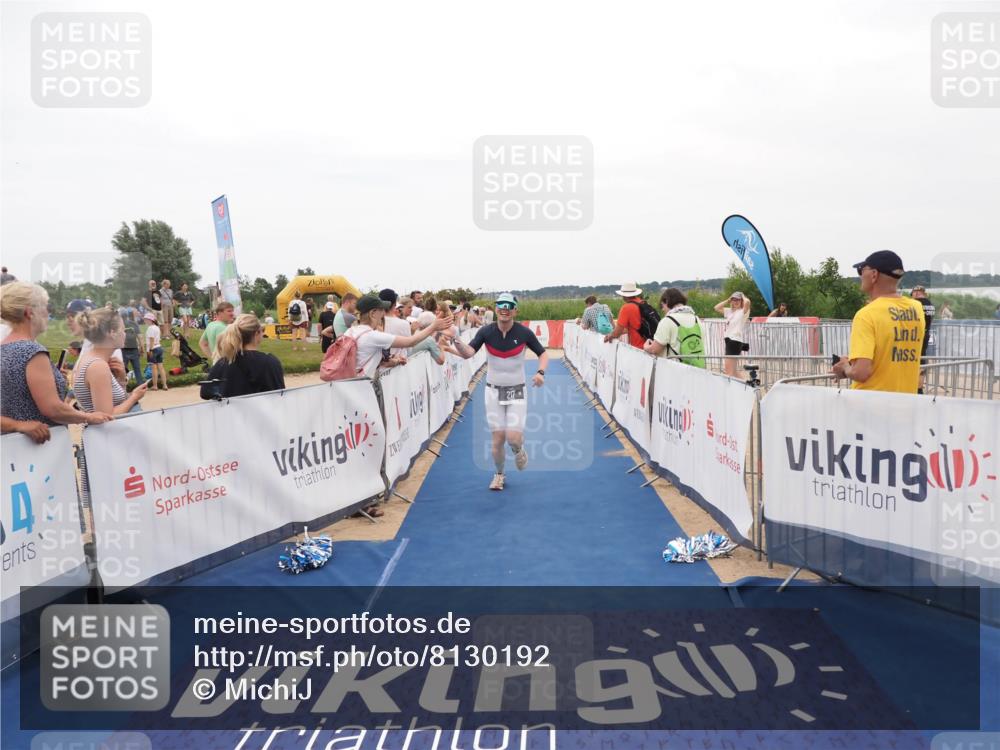 22.06.2025 - Viking Triathlon MichiJ http://msf.ph/oto/8130192 22.06.2025 15:30:13 Ziel 217 meine-sportfotos.de