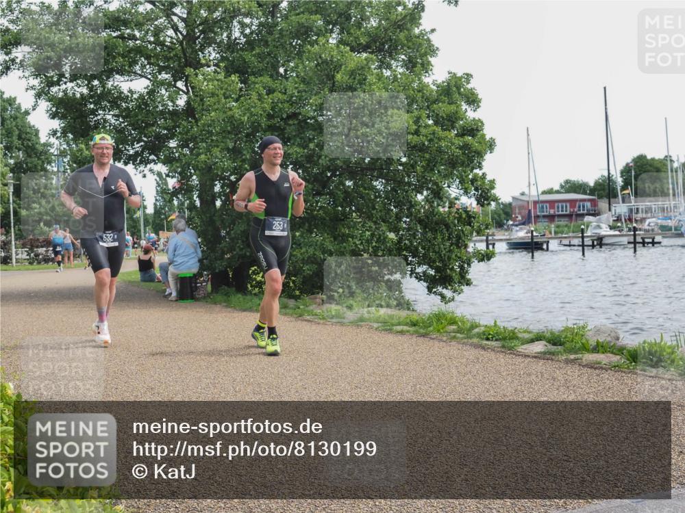 22.06.2025 - Viking Triathlon KatJ http://msf.ph/oto/8130199 22.06.2025 14:00:55 Laufen 99, 253, 281, 532 meine-sportfotos.de