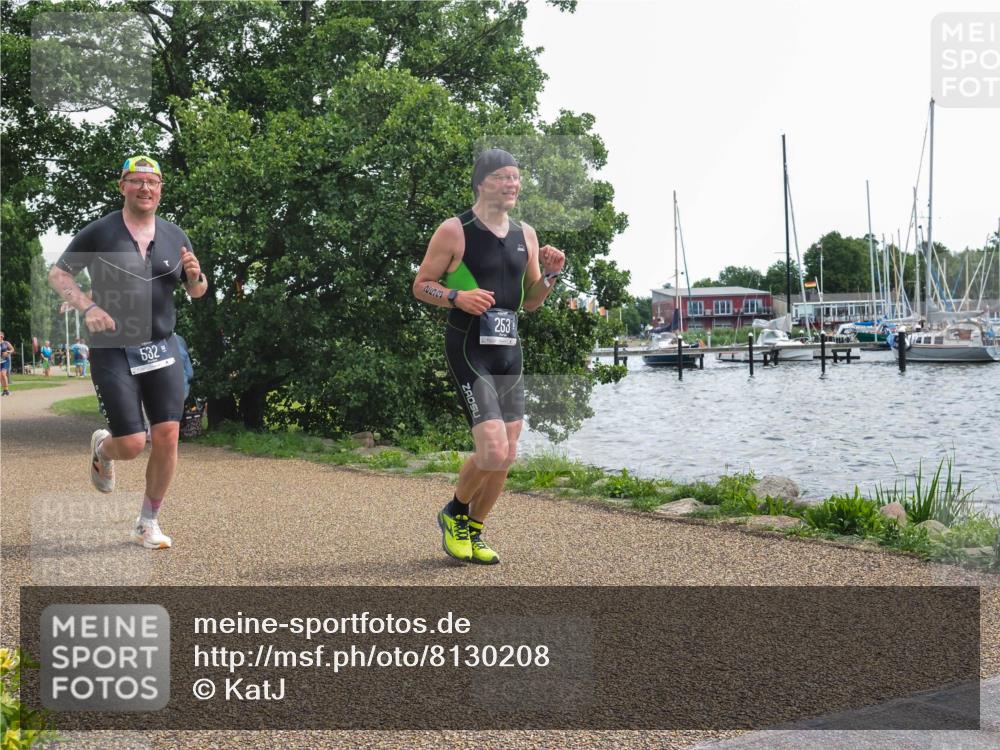 22.06.2025 - Viking Triathlon KatJ http://msf.ph/oto/8130208 22.06.2025 14:00:56 Laufen 99, 253, 532 meine-sportfotos.de