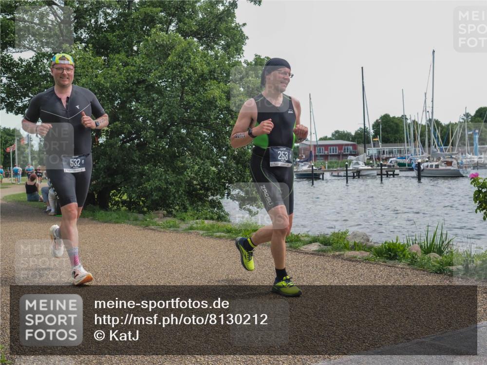 22.06.2025 - Viking Triathlon KatJ http://msf.ph/oto/8130212 22.06.2025 14:00:56 Laufen 99, 253, 532 meine-sportfotos.de
