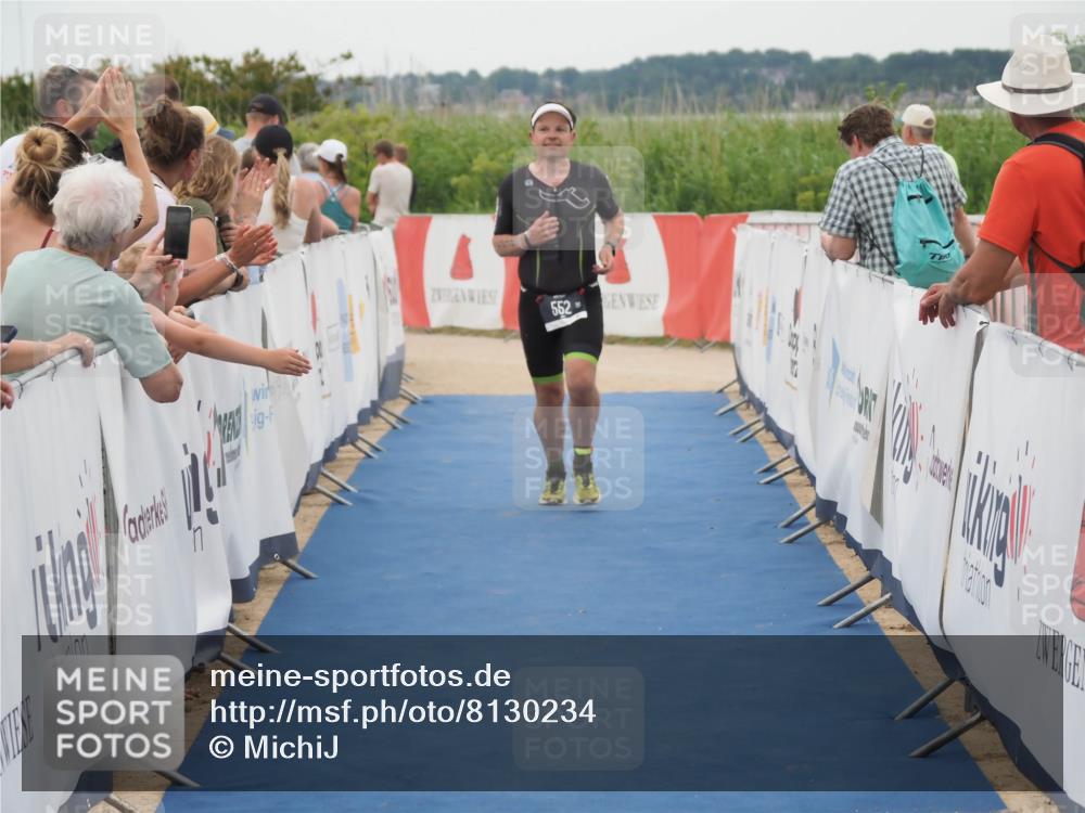 22.06.2025 - Viking Triathlon MichiJ http://msf.ph/oto/8130234 22.06.2025 15:30:22 Ziel 552 meine-sportfotos.de