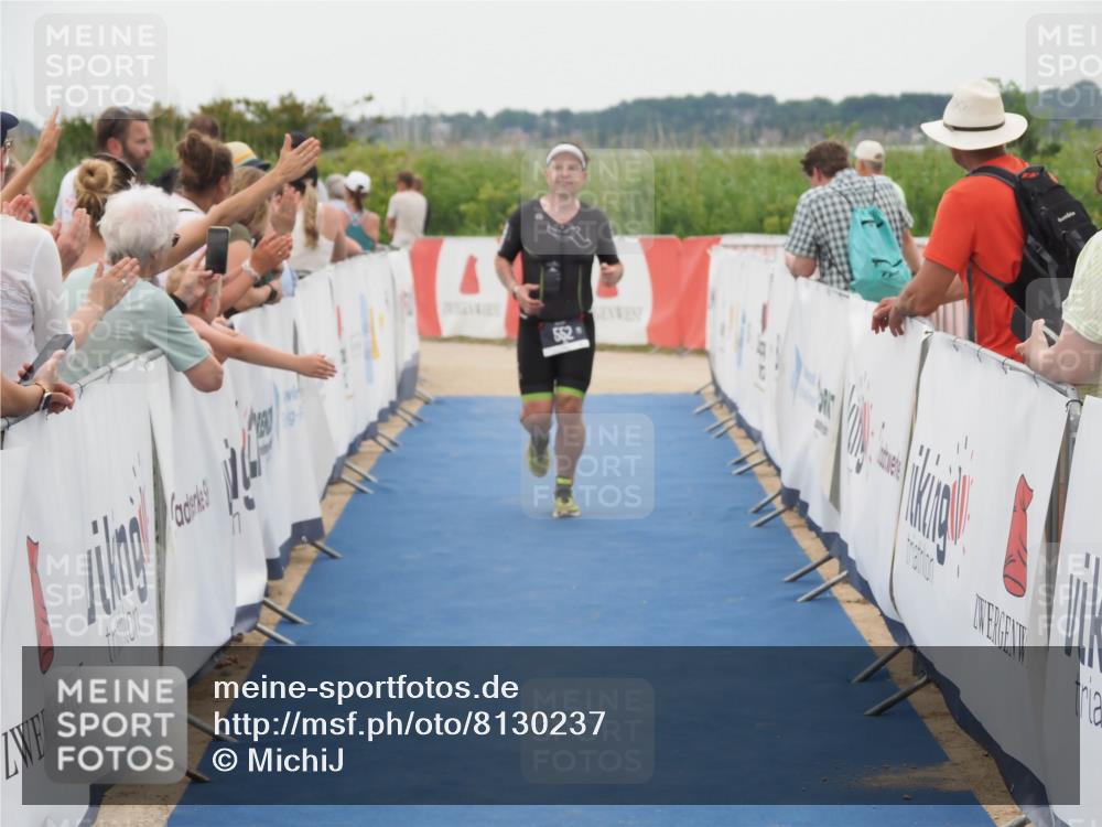 22.06.2025 - Viking Triathlon MichiJ http://msf.ph/oto/8130237 22.06.2025 15:30:22 Ziel 552 meine-sportfotos.de