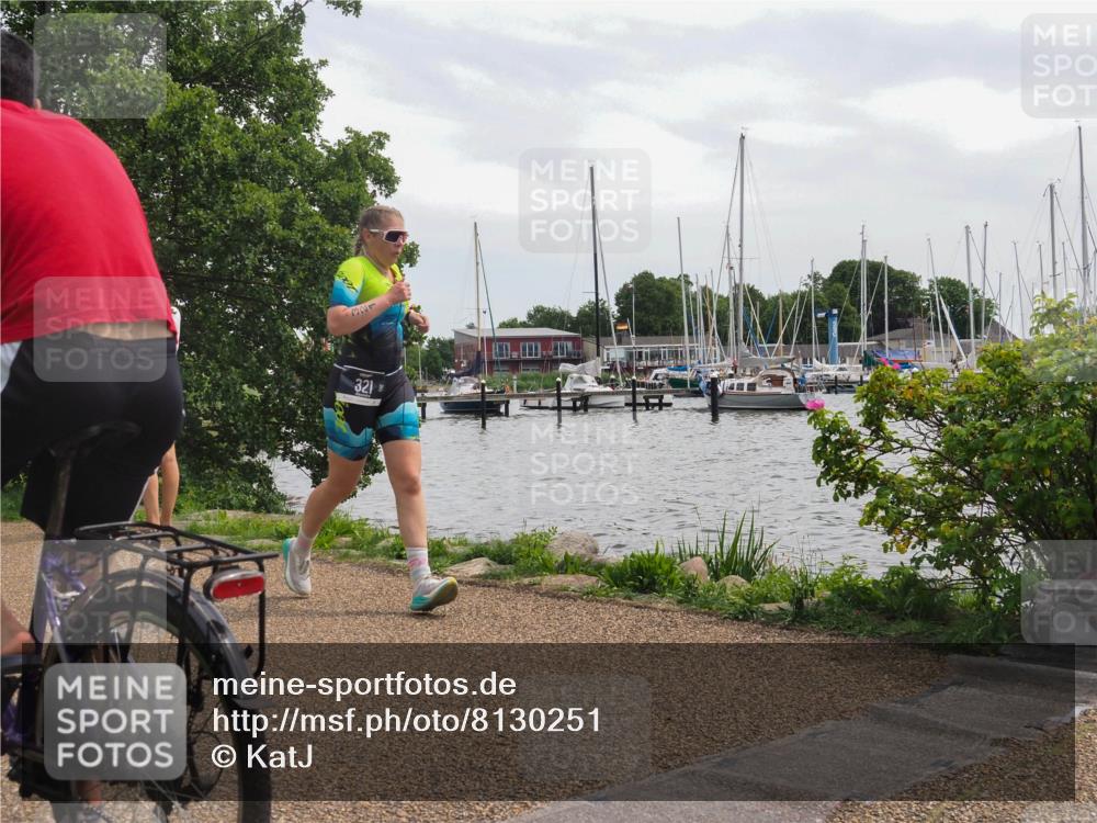 22.06.2025 - Viking Triathlon KatJ http://msf.ph/oto/8130251 22.06.2025 14:01:16 Laufen 240, 321, 423 meine-sportfotos.de