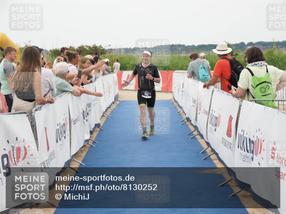 22.06.2025 - Viking Triathlon MichiJ http://msf.ph/oto/8130252 22.06.2025 15:30:23 Ziel 552 meine-sportfotos.de