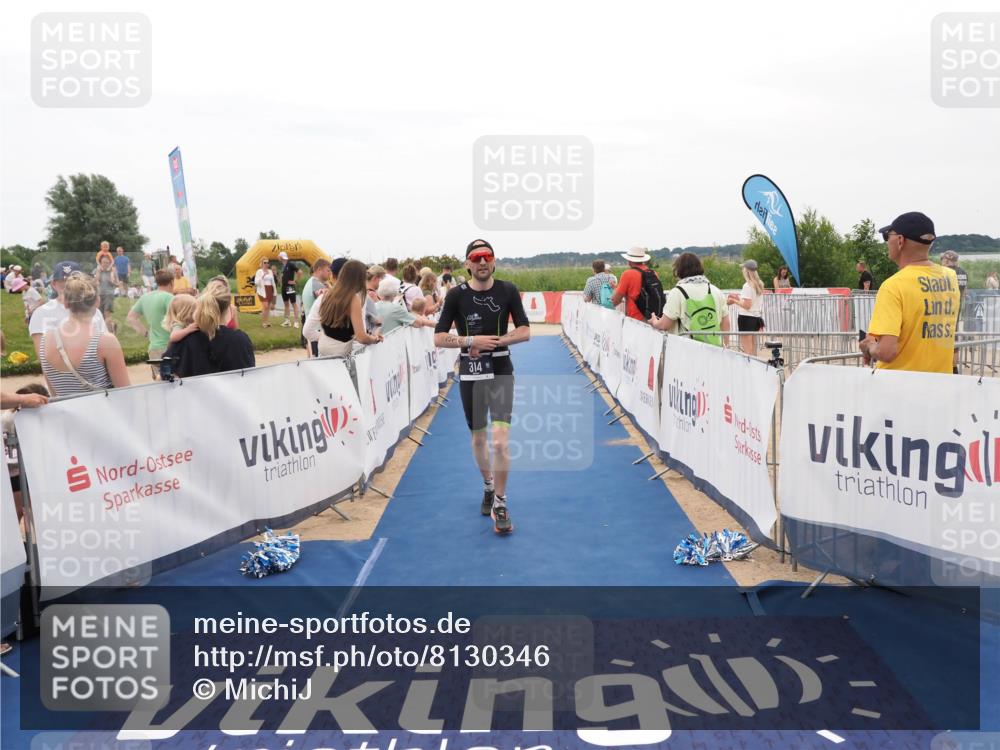 22.06.2025 - Viking Triathlon MichiJ http://msf.ph/oto/8130346 22.06.2025 15:30:34 Ziel 314 meine-sportfotos.de