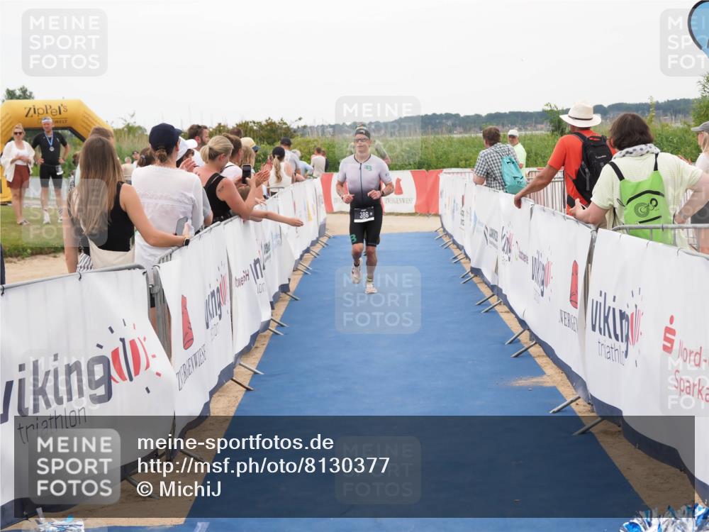 22.06.2025 - Viking Triathlon MichiJ http://msf.ph/oto/8130377 22.06.2025 15:30:43 Ziel 50, 386 meine-sportfotos.de
