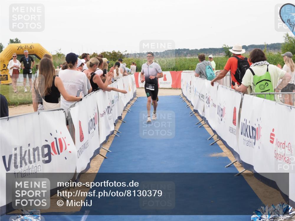 22.06.2025 - Viking Triathlon MichiJ http://msf.ph/oto/8130379 22.06.2025 15:30:43 Ziel 50, 386 meine-sportfotos.de
