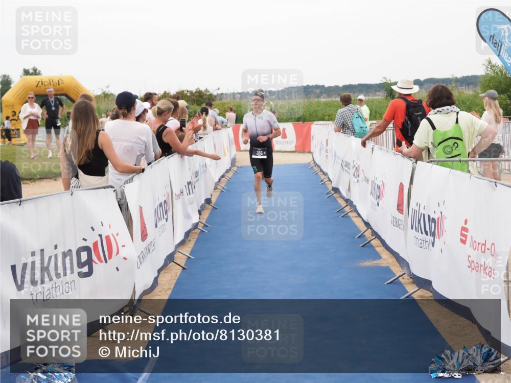22.06.2025 - Viking Triathlon MichiJ http://msf.ph/oto/8130381 22.06.2025 15:30:43 Ziel 50, 386 meine-sportfotos.de