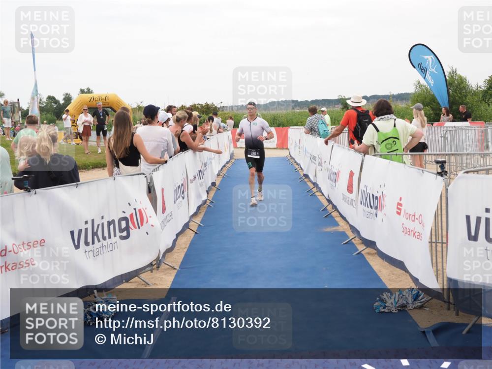22.06.2025 - Viking Triathlon MichiJ http://msf.ph/oto/8130392 22.06.2025 15:30:44 Ziel 50, 386 meine-sportfotos.de