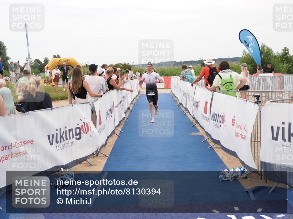22.06.2025 - Viking Triathlon MichiJ http://msf.ph/oto/8130394 22.06.2025 15:30:44 Ziel 50, 386 meine-sportfotos.de