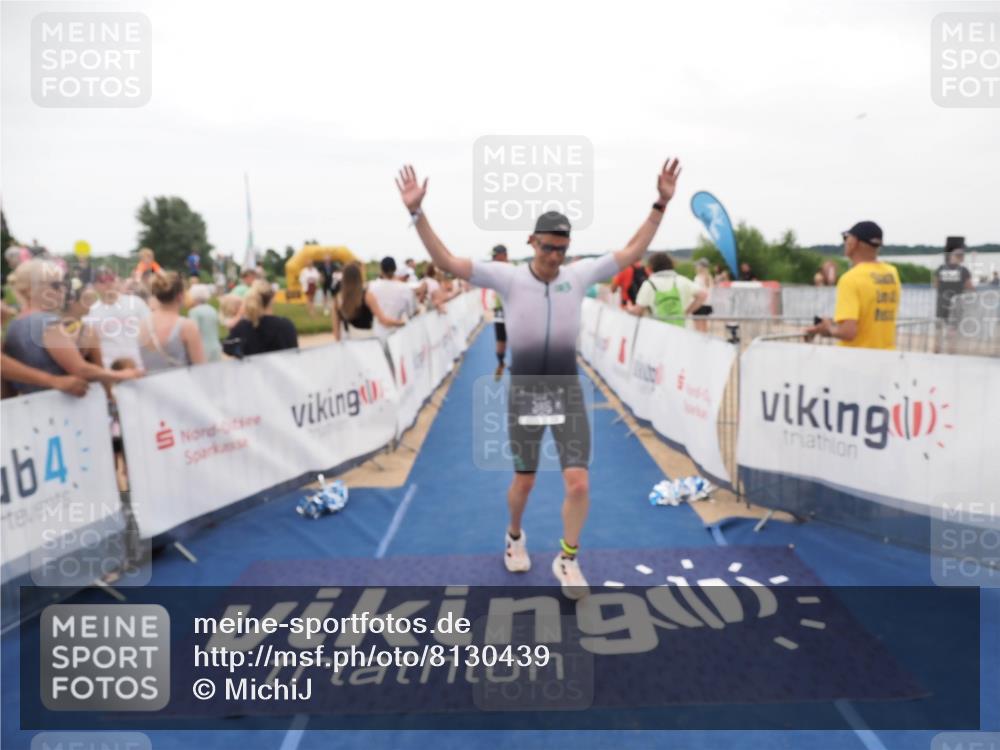 22.06.2025 - Viking Triathlon MichiJ http://msf.ph/oto/8130439 22.06.2025 15:30:46 Ziel 50, 386 meine-sportfotos.de