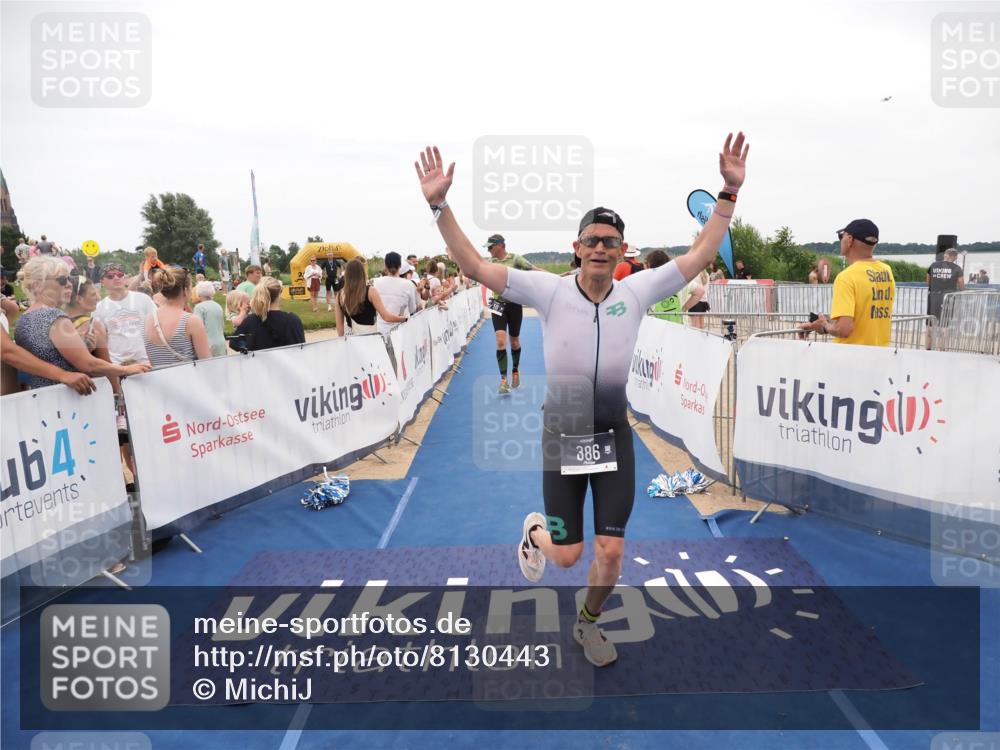 22.06.2025 - Viking Triathlon MichiJ http://msf.ph/oto/8130443 22.06.2025 15:30:47 Ziel 50, 386 meine-sportfotos.de