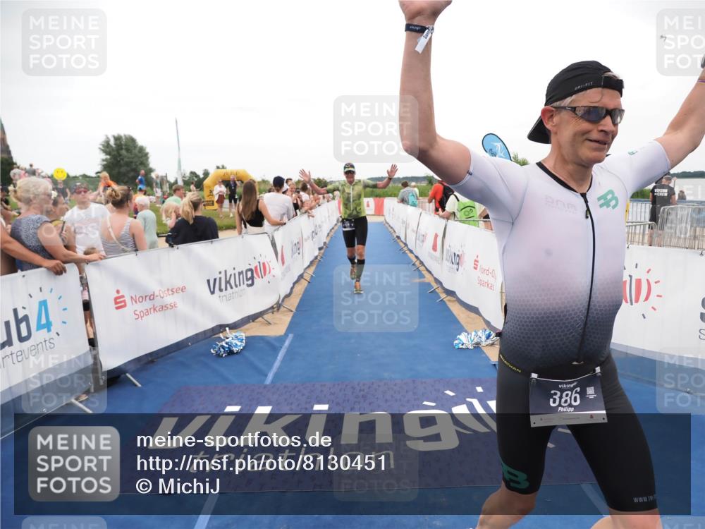 22.06.2025 - Viking Triathlon MichiJ http://msf.ph/oto/8130451 22.06.2025 15:30:47 Ziel 50, 386 meine-sportfotos.de