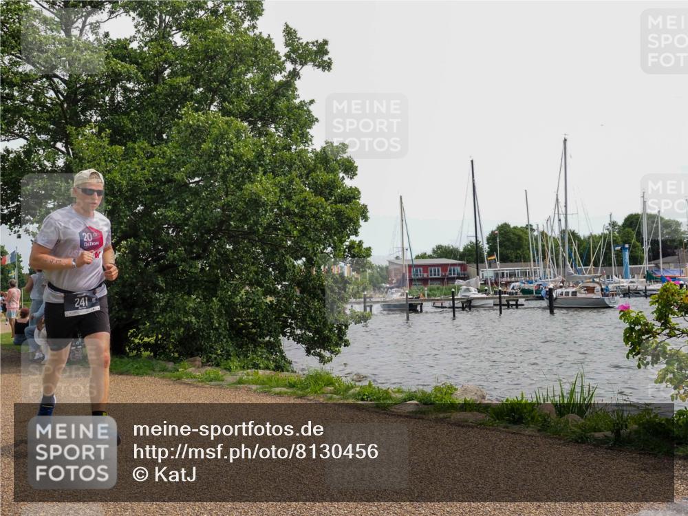 22.06.2025 - Viking Triathlon KatJ http://msf.ph/oto/8130456 22.06.2025 14:02:47 Laufen 97, 152, 241, 657 meine-sportfotos.de