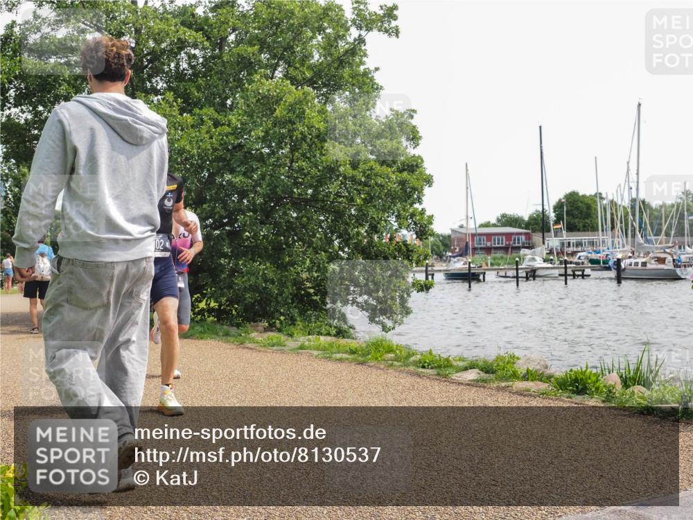 22.06.2025 - Viking Triathlon KatJ http://msf.ph/oto/8130537 22.06.2025 14:03:08 Laufen 102, 415 meine-sportfotos.de