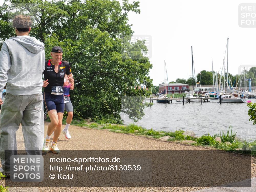 22.06.2025 - Viking Triathlon KatJ http://msf.ph/oto/8130539 22.06.2025 14:03:08 Laufen 102, 415 meine-sportfotos.de