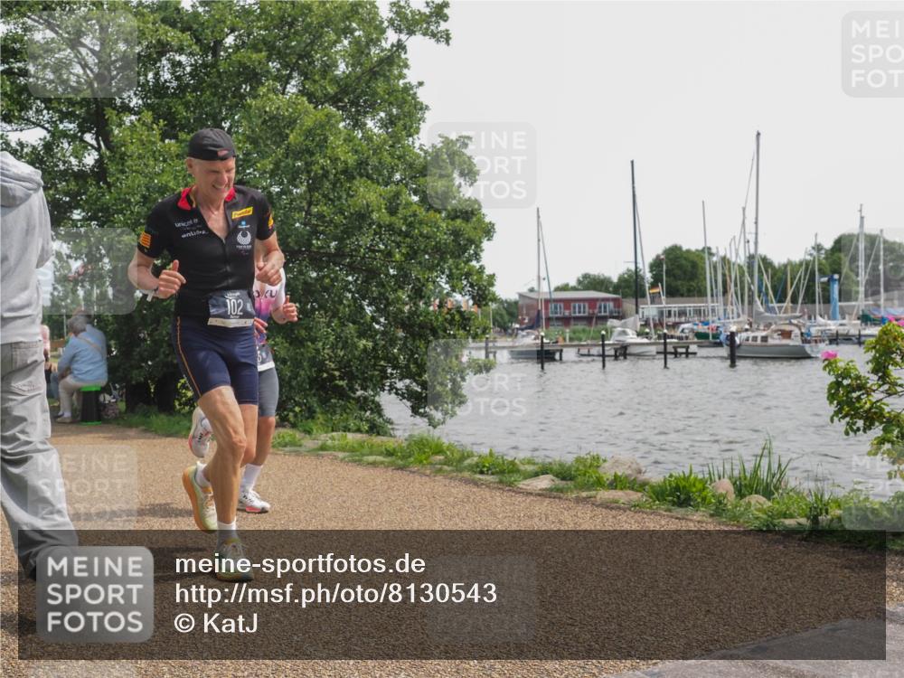22.06.2025 - Viking Triathlon KatJ http://msf.ph/oto/8130543 22.06.2025 14:03:09 Laufen 102, 415 meine-sportfotos.de