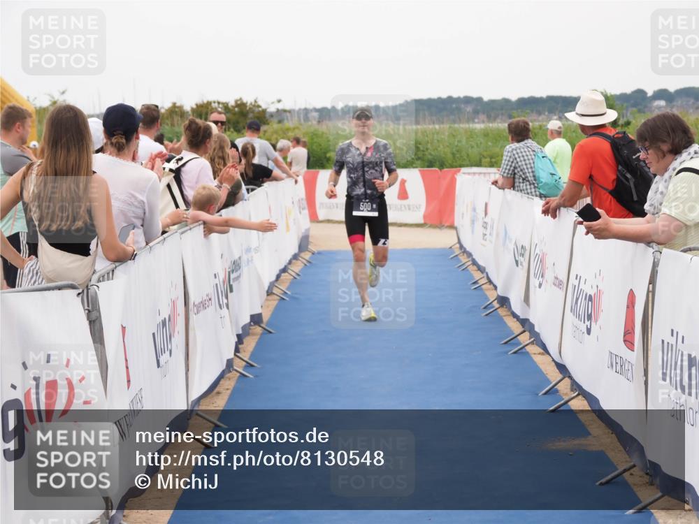22.06.2025 - Viking Triathlon MichiJ http://msf.ph/oto/8130548 22.06.2025 15:31:17 Ziel 500 meine-sportfotos.de