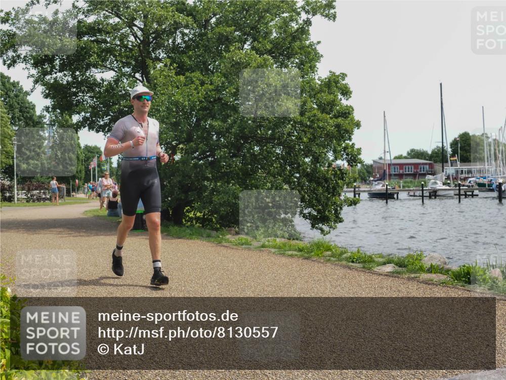 22.06.2025 - Viking Triathlon KatJ http://msf.ph/oto/8130557 22.06.2025 14:03:29 Laufen 326, 334 meine-sportfotos.de