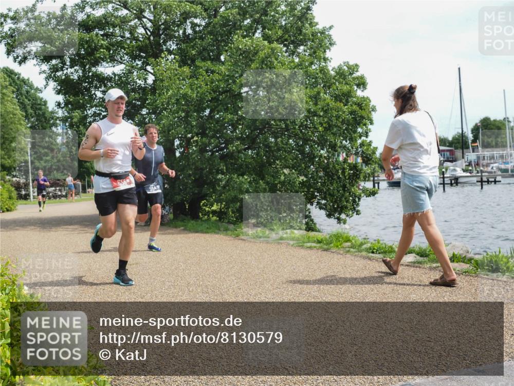 22.06.2025 - Viking Triathlon KatJ http://msf.ph/oto/8130579 22.06.2025 14:03:42 Laufen 384, 658 meine-sportfotos.de