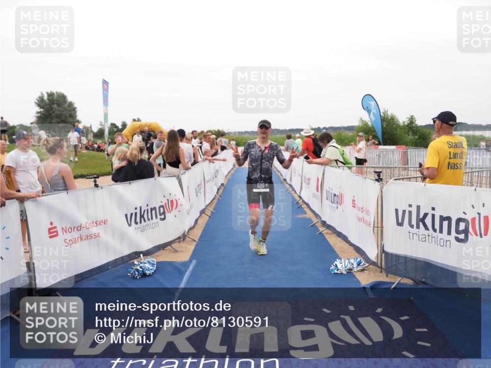 22.06.2025 - Viking Triathlon MichiJ http://msf.ph/oto/8130591 22.06.2025 15:31:20 Ziel 500 meine-sportfotos.de