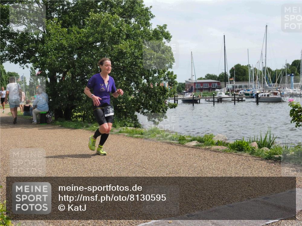 22.06.2025 - Viking Triathlon KatJ http://msf.ph/oto/8130595 22.06.2025 14:03:49 Laufen 243 meine-sportfotos.de