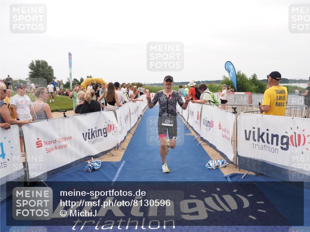 22.06.2025 - Viking Triathlon MichiJ http://msf.ph/oto/8130596 22.06.2025 15:31:20 Ziel 500 meine-sportfotos.de