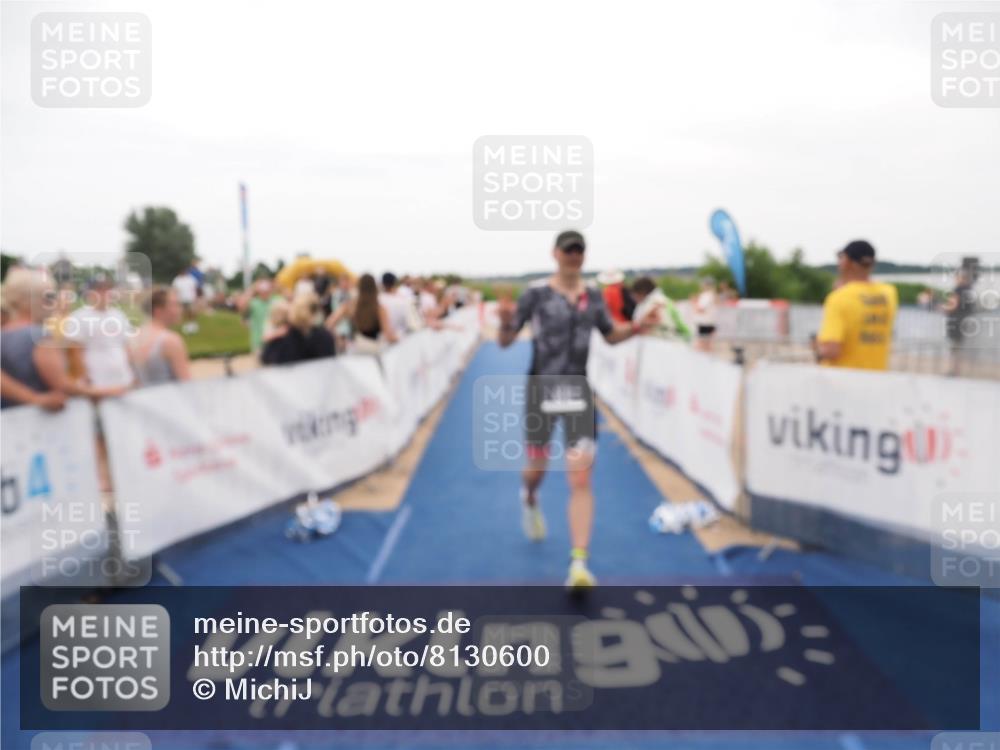 22.06.2025 - Viking Triathlon MichiJ http://msf.ph/oto/8130600 22.06.2025 15:31:20 Ziel 500 meine-sportfotos.de