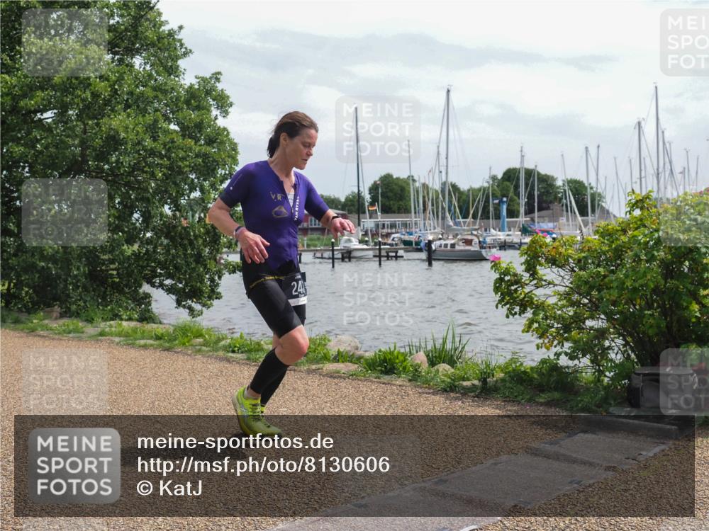 22.06.2025 - Viking Triathlon KatJ http://msf.ph/oto/8130606 22.06.2025 14:03:50 Laufen 243 meine-sportfotos.de