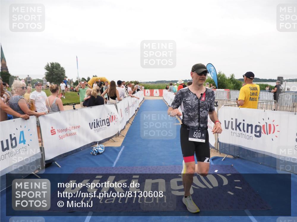 22.06.2025 - Viking Triathlon MichiJ http://msf.ph/oto/8130608 22.06.2025 15:31:21 Ziel 500 meine-sportfotos.de