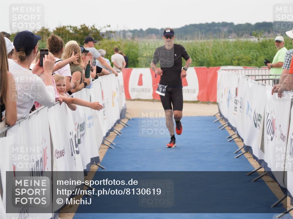 22.06.2025 - Viking Triathlon MichiJ http://msf.ph/oto/8130619 22.06.2025 15:31:55 Ziel 331 meine-sportfotos.de