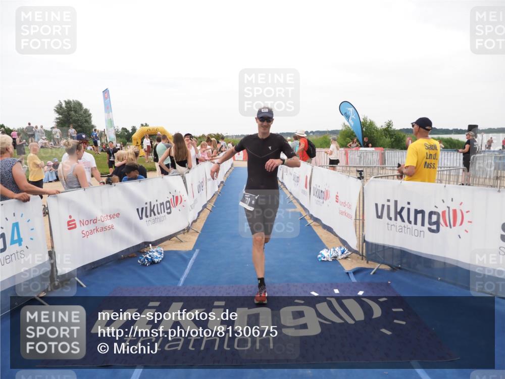 22.06.2025 - Viking Triathlon MichiJ http://msf.ph/oto/8130675 22.06.2025 15:31:59 Ziel 331 meine-sportfotos.de