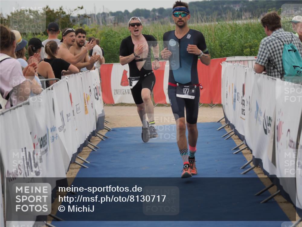 22.06.2025 - Viking Triathlon MichiJ http://msf.ph/oto/8130717 22.06.2025 15:32:23 Ziel 177, 297 meine-sportfotos.de