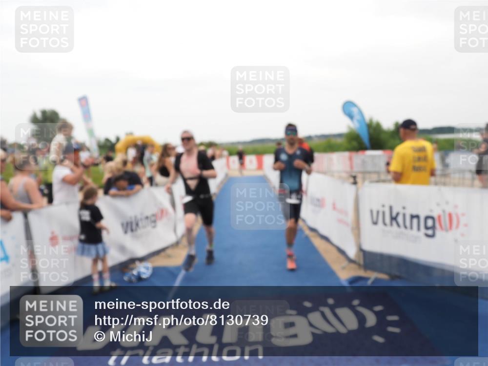 22.06.2025 - Viking Triathlon MichiJ http://msf.ph/oto/8130739 22.06.2025 15:32:26 Ziel 177, 297, 442 meine-sportfotos.de