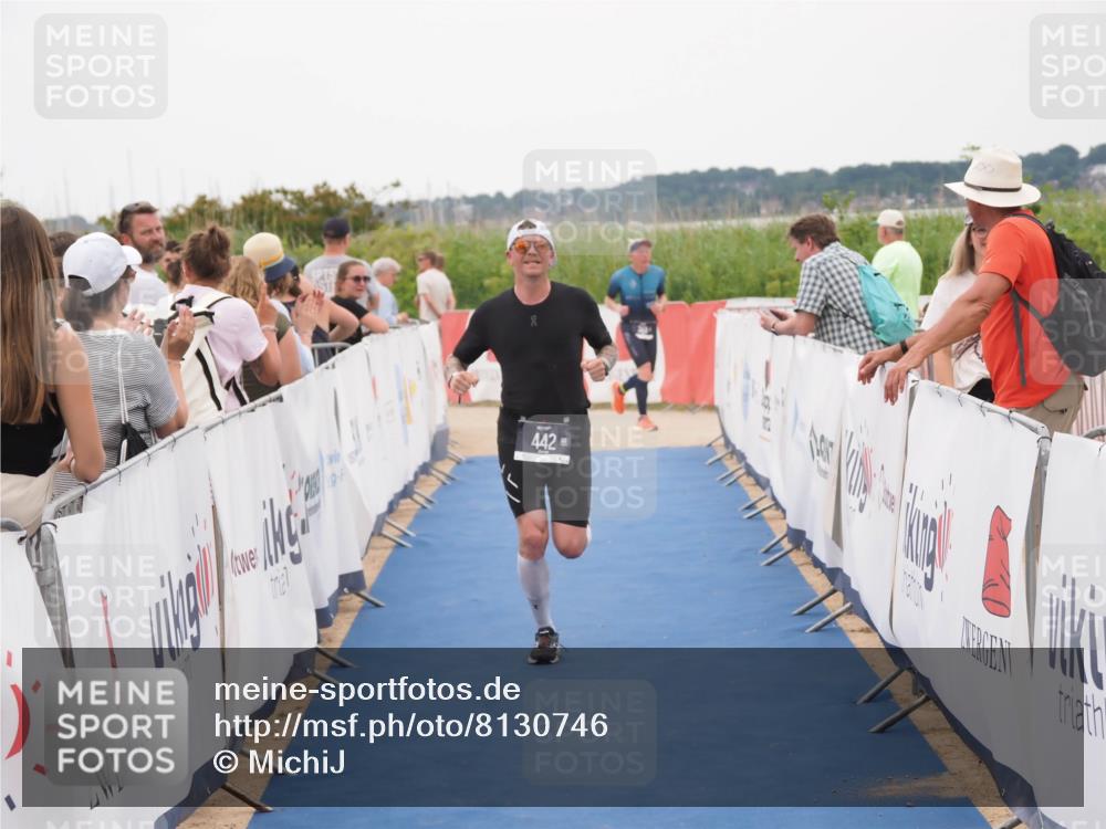 22.06.2025 - Viking Triathlon MichiJ http://msf.ph/oto/8130746 22.06.2025 15:32:30 Ziel 177, 297, 442 meine-sportfotos.de