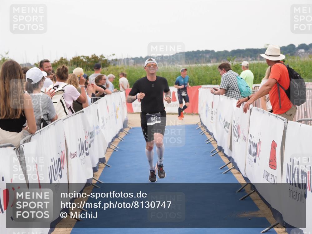 22.06.2025 - Viking Triathlon MichiJ http://msf.ph/oto/8130747 22.06.2025 15:32:30 Ziel 177, 297, 442 meine-sportfotos.de