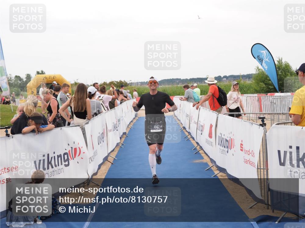 22.06.2025 - Viking Triathlon MichiJ http://msf.ph/oto/8130757 22.06.2025 15:32:31 Ziel 442 meine-sportfotos.de