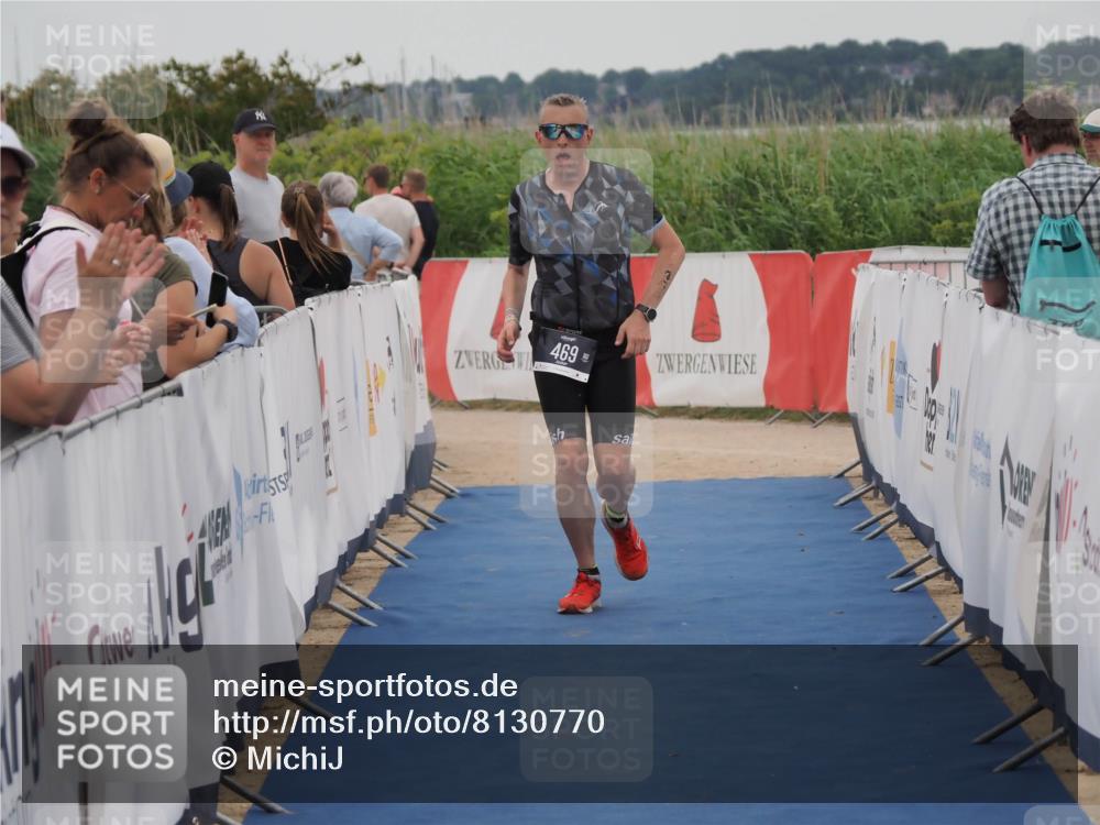 22.06.2025 - Viking Triathlon MichiJ http://msf.ph/oto/8130770 22.06.2025 15:32:55 Ziel 469 meine-sportfotos.de