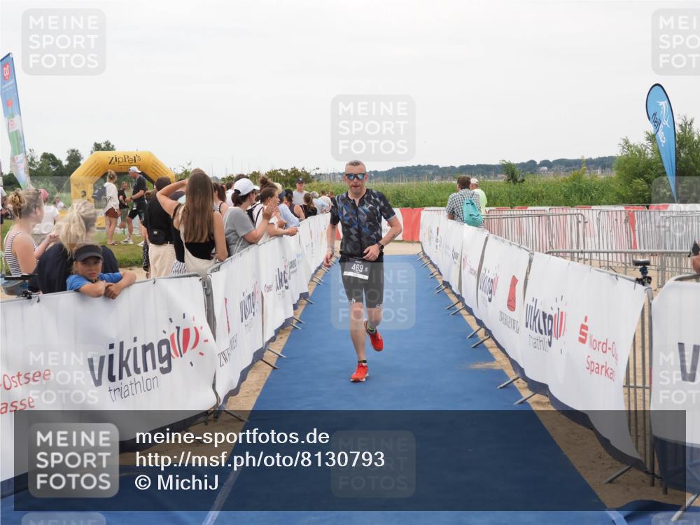 22.06.2025 - Viking Triathlon MichiJ http://msf.ph/oto/8130793 22.06.2025 15:32:58 Ziel 469 meine-sportfotos.de
