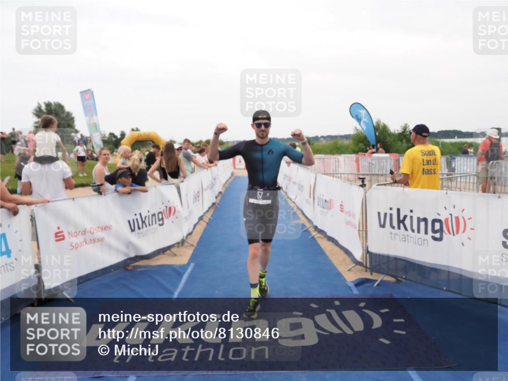 22.06.2025 - Viking Triathlon MichiJ http://msf.ph/oto/8130846 22.06.2025 15:33:51 Ziel 57 meine-sportfotos.de