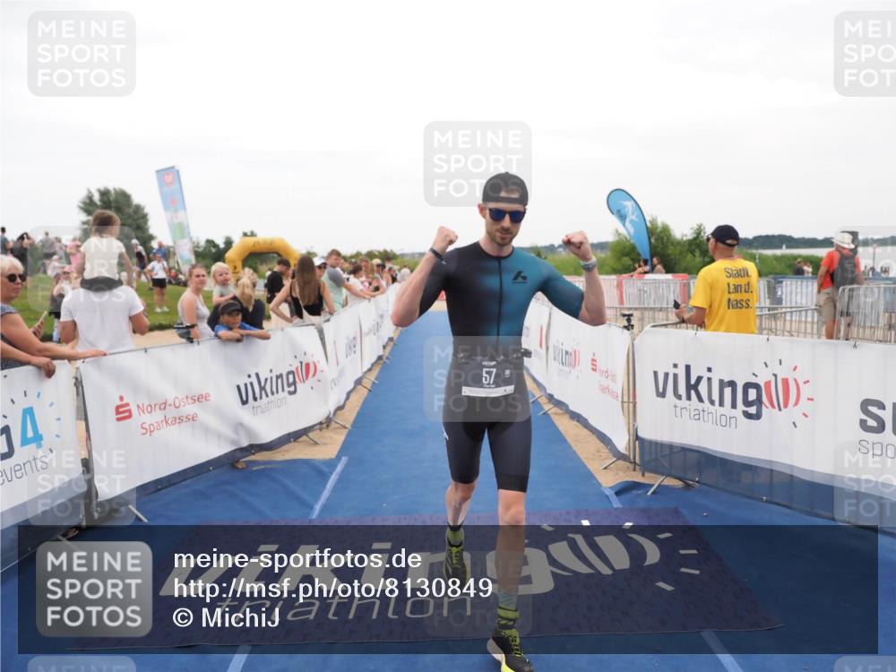 22.06.2025 - Viking Triathlon MichiJ http://msf.ph/oto/8130849 22.06.2025 15:33:51 Ziel 57 meine-sportfotos.de