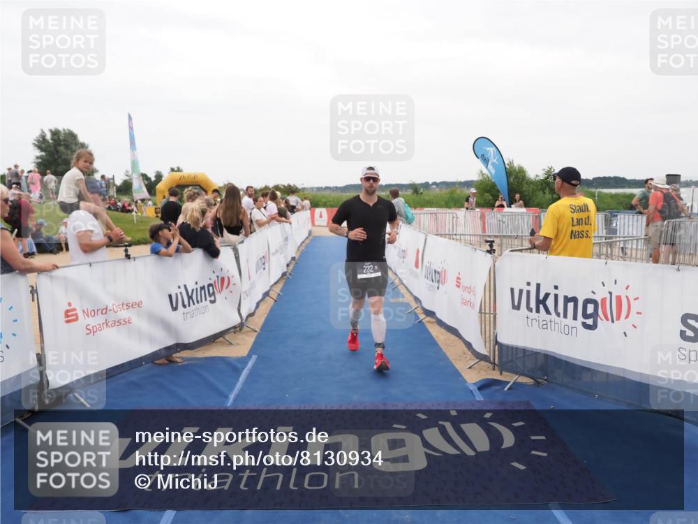 22.06.2025 - Viking Triathlon MichiJ http://msf.ph/oto/8130934 22.06.2025 15:34:22 Ziel 232 meine-sportfotos.de