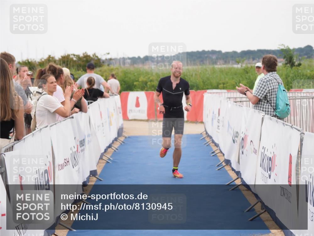 22.06.2025 - Viking Triathlon MichiJ http://msf.ph/oto/8130945 22.06.2025 15:34:31 Ziel 225 meine-sportfotos.de