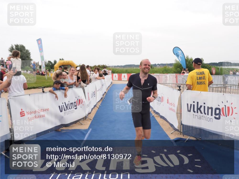 22.06.2025 - Viking Triathlon MichiJ http://msf.ph/oto/8130972 22.06.2025 15:34:34 Ziel 225 meine-sportfotos.de