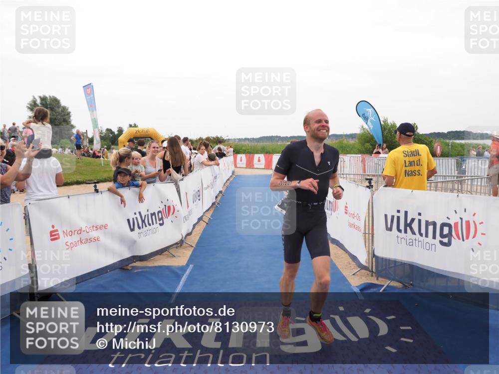 22.06.2025 - Viking Triathlon MichiJ http://msf.ph/oto/8130973 22.06.2025 15:34:34 Ziel 225 meine-sportfotos.de